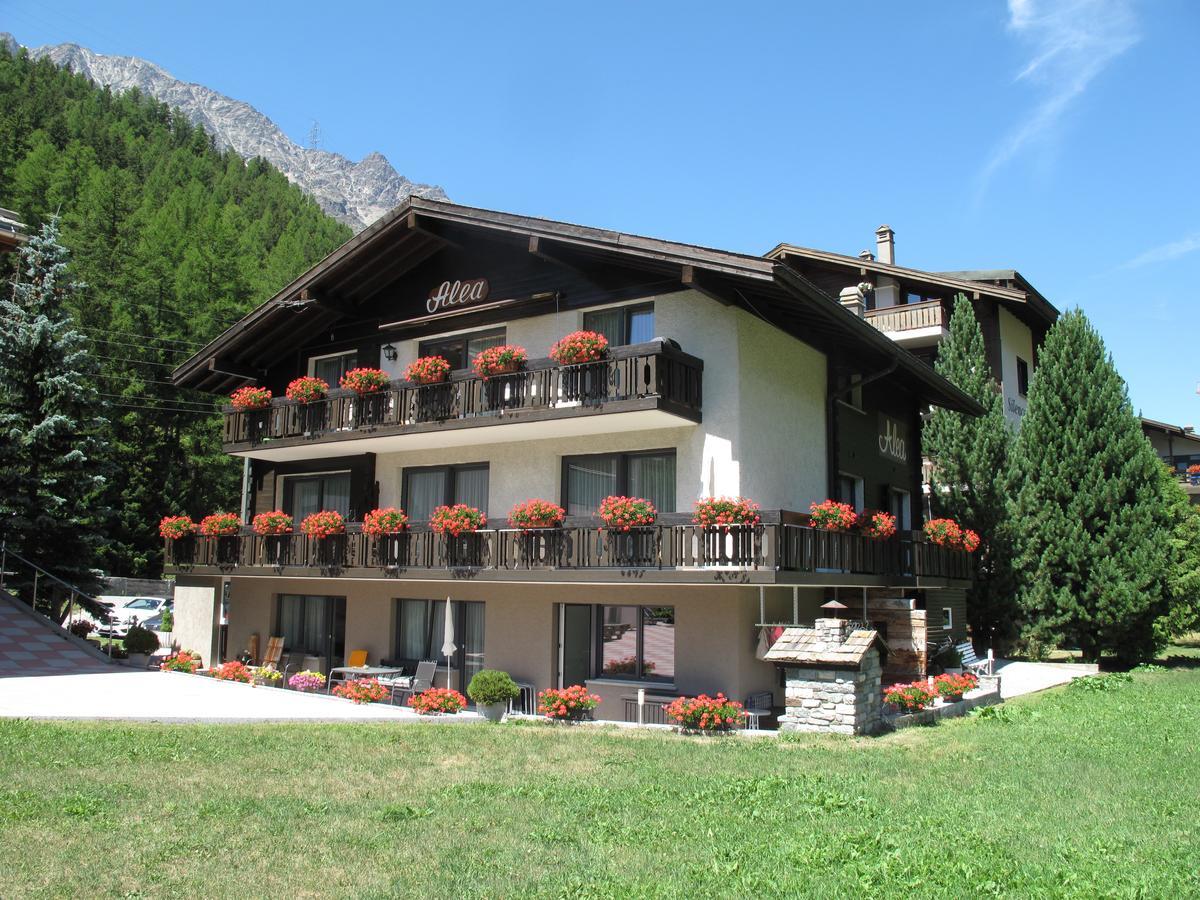 Ferienhaus Alea Саас-Грунд Екстер'єр фото